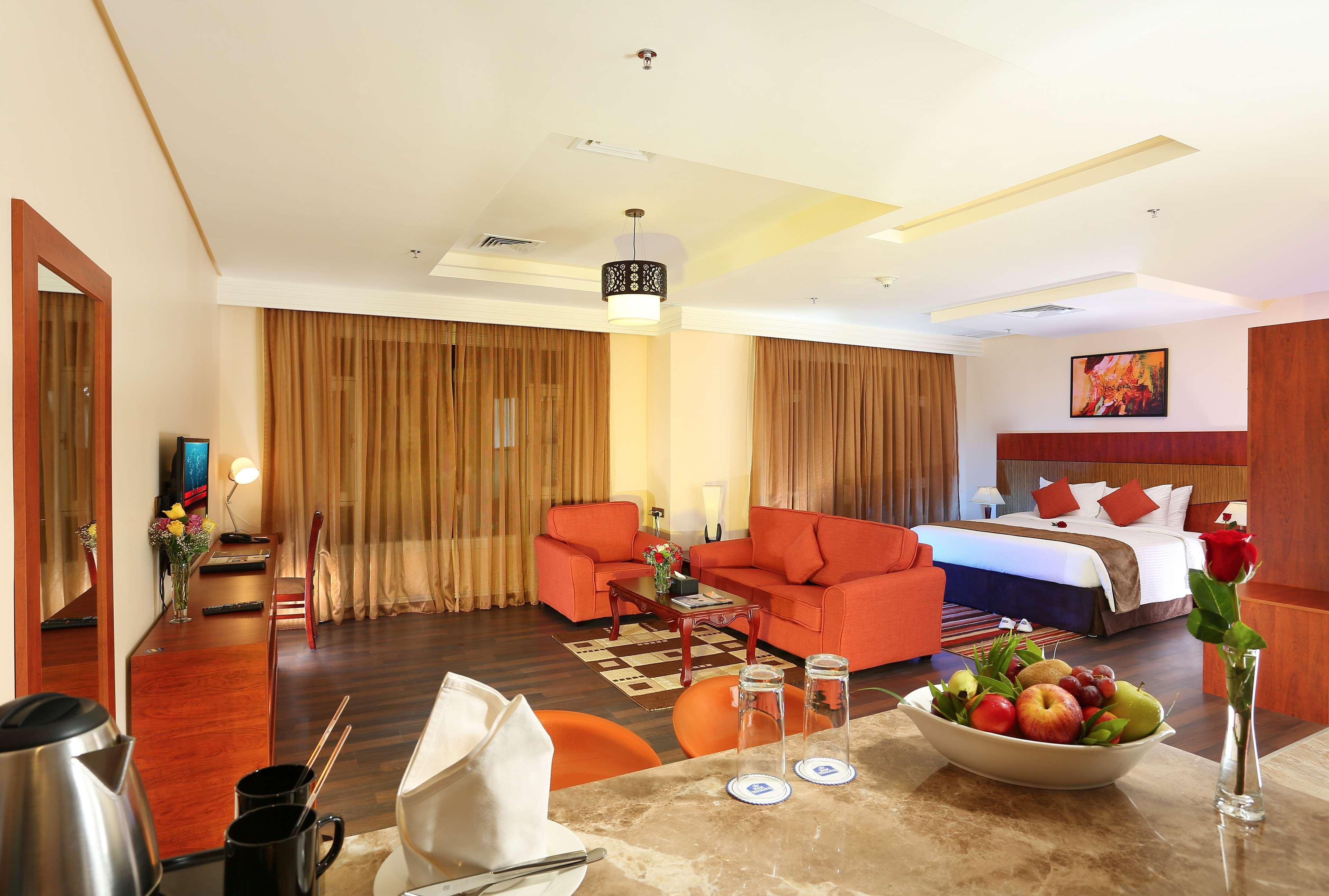 Best Western Plus Salmiya Kuwait City Exteriör bild