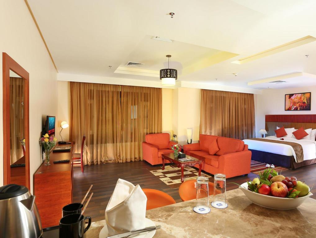 Best Western Plus Salmiya Kuwait City Exteriör bild